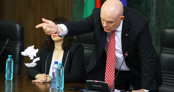 Мечтата за ангелоподобния главен прокурор